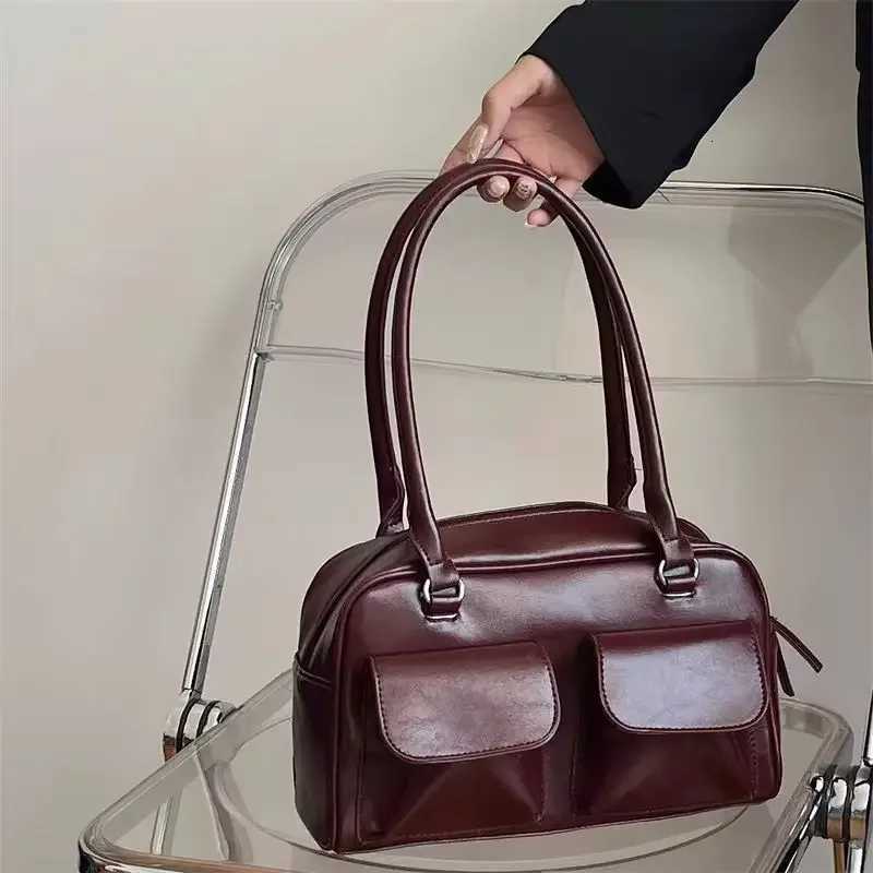 Vintage Women Business Shoulder Bags Simple Ladies Commute Tote Bag Pu Leather Female Underarm Bag Burgundy Large Handbags PurseT251122
