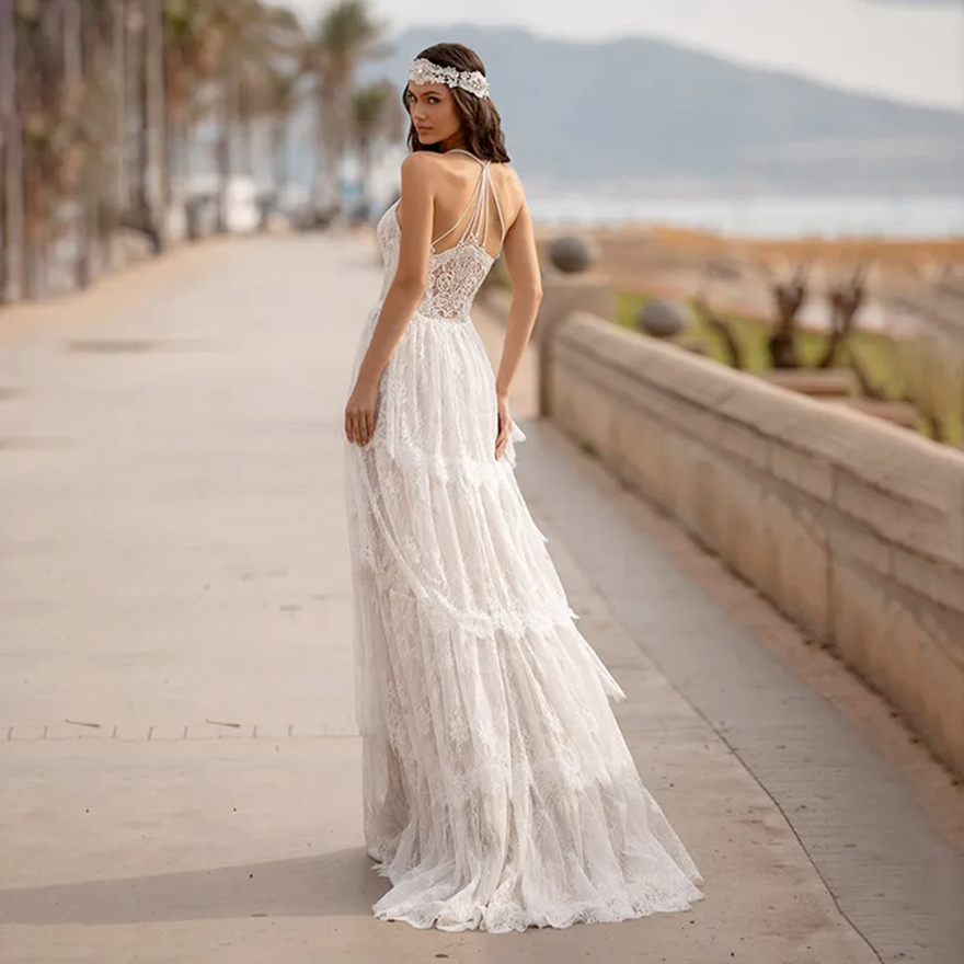 Boho Lace Wedding Dress 2026 Bridal Gown A-line Halter Straps Back Tiered Summer Vestidos De Noiva Custom Made ZA4068
