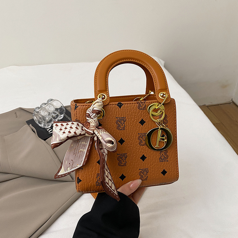 Small bag women classic handbag Dai Fei bag temperament print small one shoulder crossbody bag 2025s hot