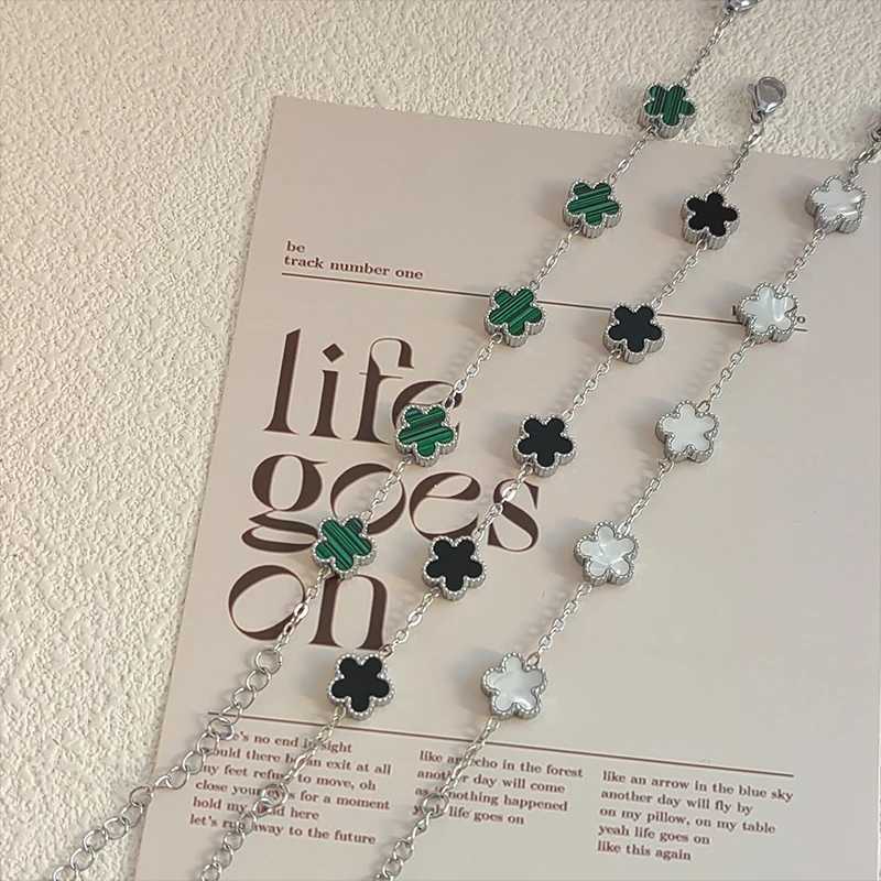 Gold-plated stainless steel five-flower four-leaf clover double-sided bracelet adjustable simple fashion jewelry gift for women J251122