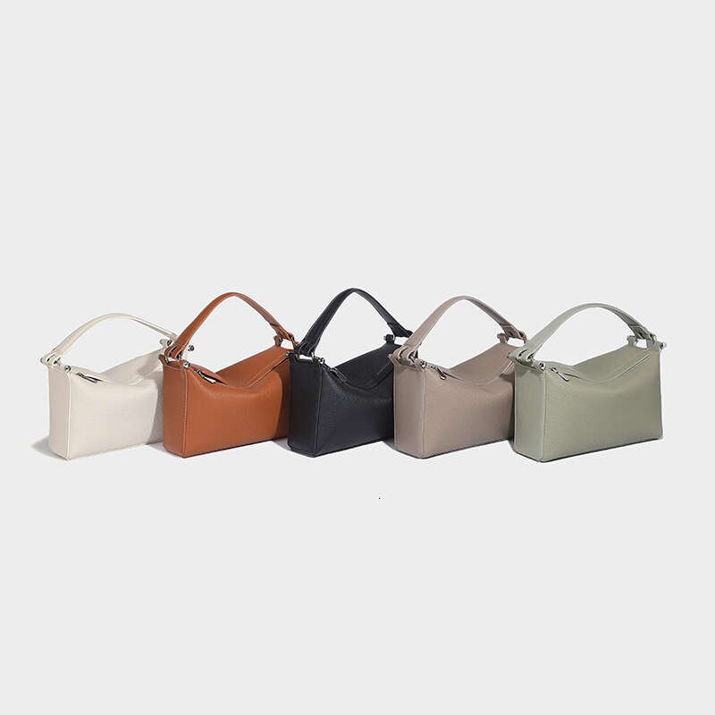 Designer Women's Bags Designer Niche Light Luxury Pillow For Women New High End Handheld Small Square Fashion Commuter Single Shoulder Crossbody 