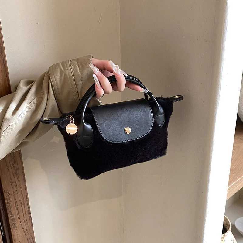 Cute Autumn And Winter Plush Mini Handbag FAshion Temperament Mini Coin Purse Korean Version Versatile Crossbody Bag K251121