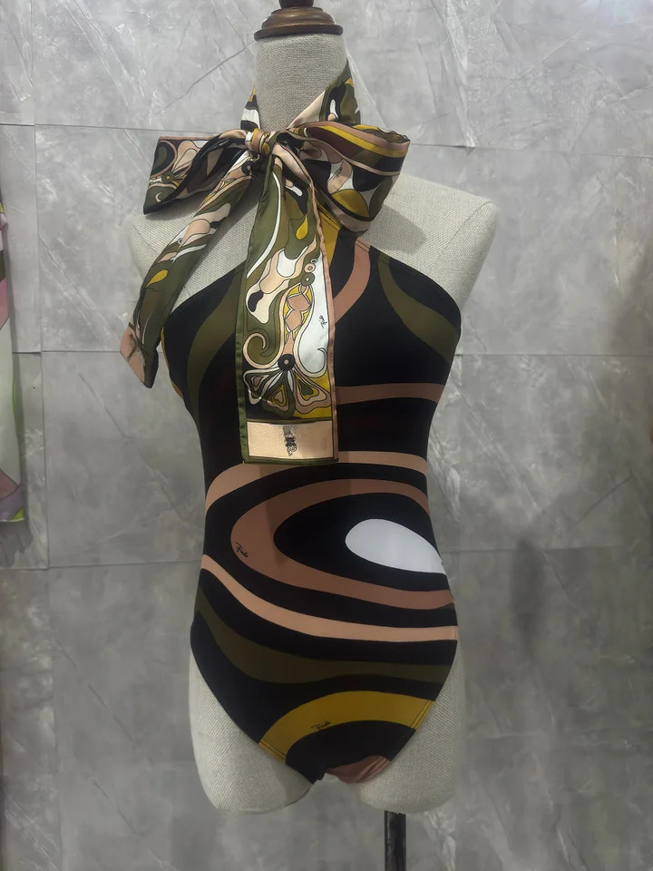 Womens swimwear backless strapless 250422