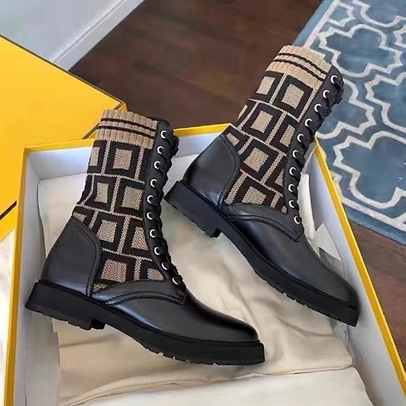 Designer Boots Women Womens Leather boots Winter Round Toe Lace-up Short Boots Womens Platform Half Knee Knight Boots Women Luxury Brand Shoes