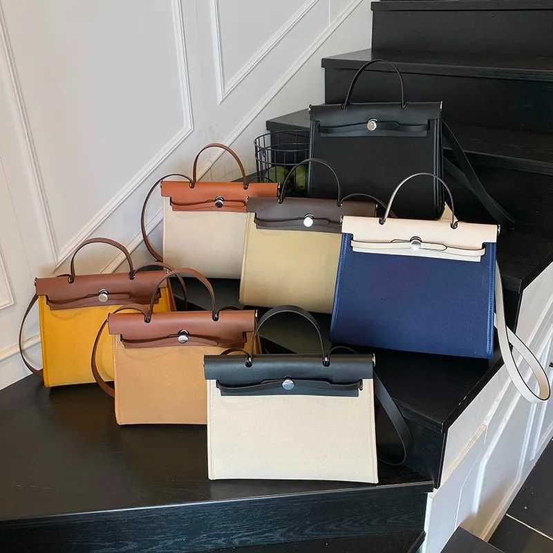 Elegant Womens Leather Shoulder Classic Fashion Bag Luxury Designer Crossbody Tote Handbag For Daily Dressing K251121