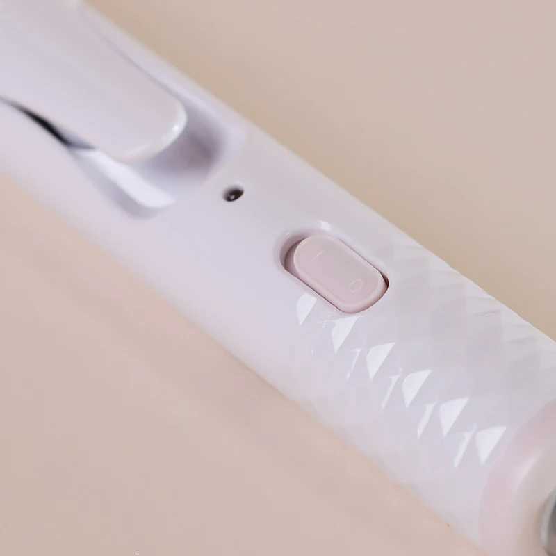 KSKIN New Products Home Electric Hair Straightener Hair Salon Equipment With Ptc Heater Titanium Flat IronT251122