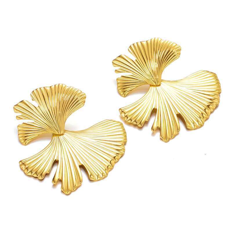 DHcollection Girl Fashion PVD Plated Stainless Steel Gingko Leaf Earrings Jewelry