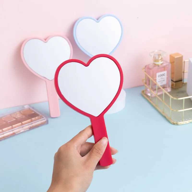 Heart Shaped Hand-held Vanity Mirror with Handle Portable Vanity Mirror Cute Small Mirror Portable Beauty Mirrors Cosmetic Tools M251122
