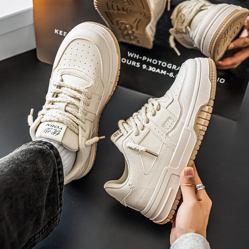 Free Shipping 2025 New Casual Shoes High Quality Soft Sole Pu Leather Sneakers for Men Luxury with box