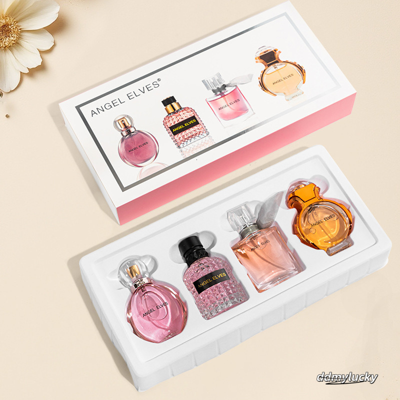 Fragrance Gift Set - 4 Piece Collection Of Elegant Women's Perfumes, 120Ml, Floral & Fruity Scent, Long-Lasting Eau De Parfum Spray Ddmylucky