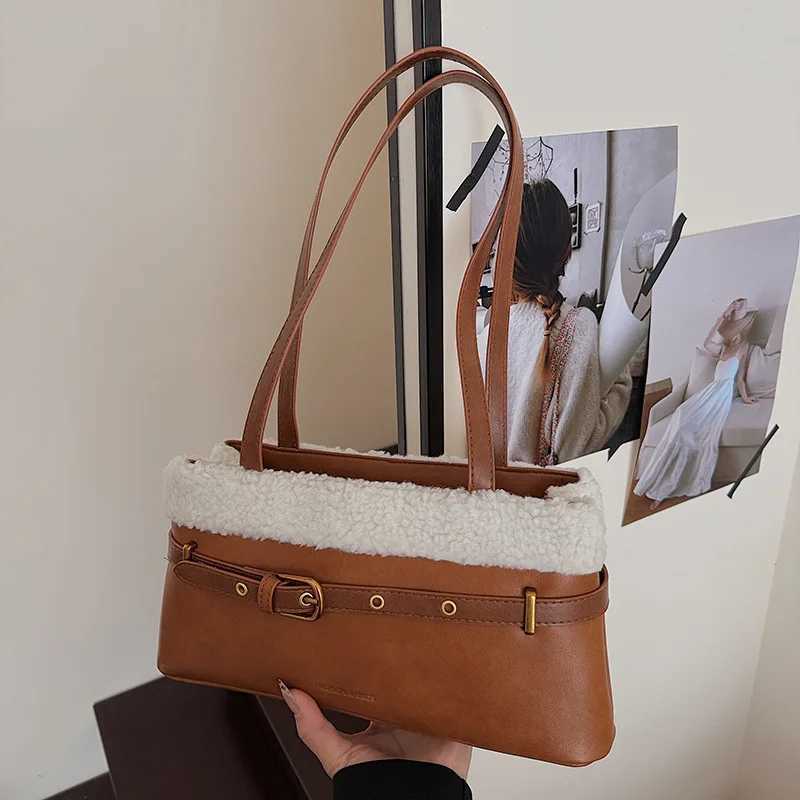 Autumn and Winter Korean Version of High-end Plush Bag Womens Commuter Shoulder Underarm Bag 2025 New Versatile Fashion Handbag K251121