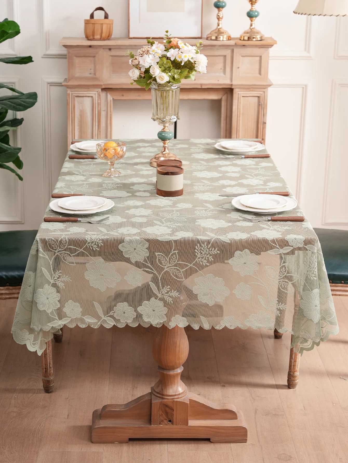 Modern Minimst Small Rose Lace-Pressed Flower Luxury High-End Home Dining Tablecloth for Everyday Use C251122