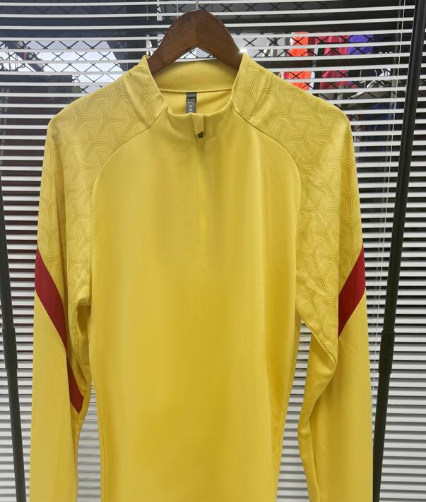 Soccer 1/2-Zip Drill Top Strike Tops Tracksuits Tranning Football Clothing Stay Dry Comfortable Mysterybox store Dropshipping Accepted Soccer Sets