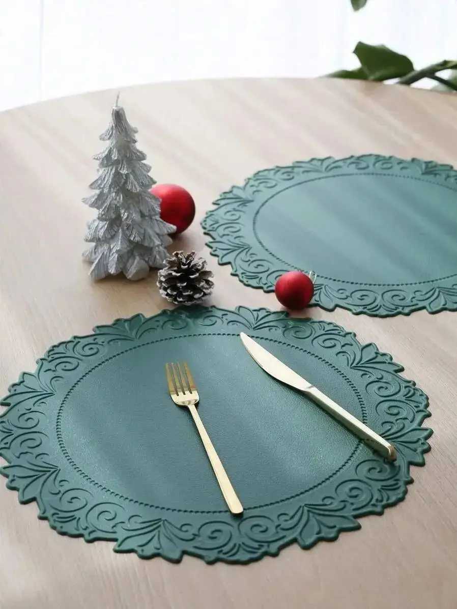 1/4/6PCS Green Christmas Placemats Shaped Faux Leather Table Mats Pad Kitchen Accessories Outdoor Indoor Round Place Mat Nordic C251122