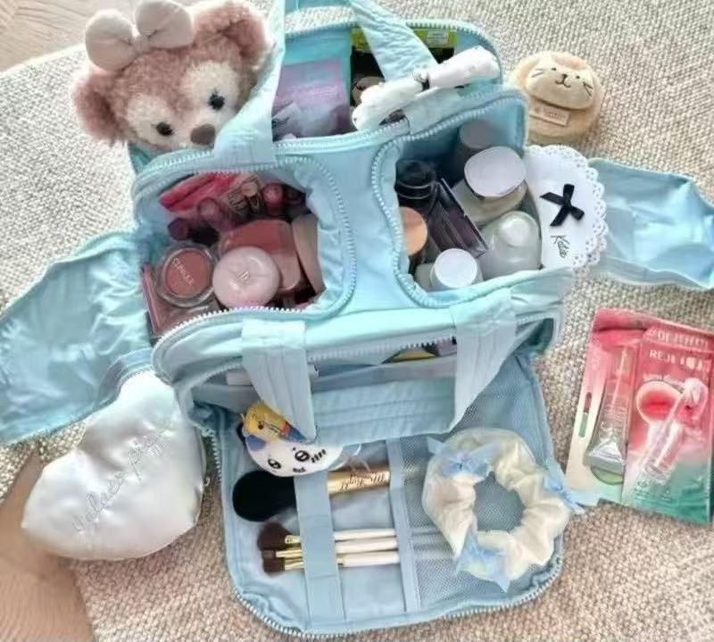the tote bag Travel Makeup Bag for Women Large Spacious Capacity Portable Large Opening Waterproof Storage tote bag with Easy Access Design Toiletry O