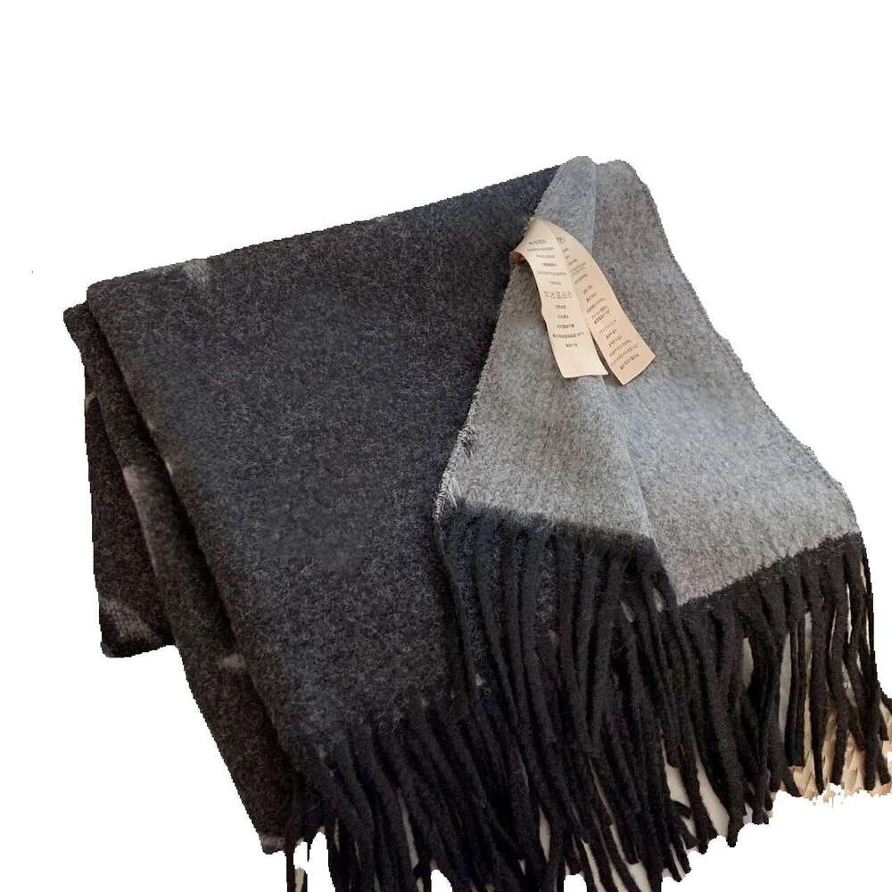 Scarf For Women Designer Luxury 2025 Double-Sided Cashmere Scarf for Women Letter Monogram Imitation Wool Neck Warmer Shawl with Tassels