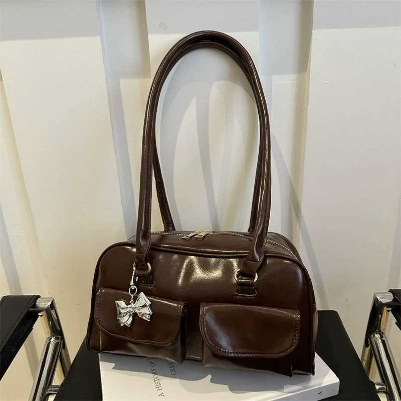 Retro Solid Long Shoulder Bags for Women Pu Leather Ladies Underarm Bag Commuter Tote Small Pocket Design Female Handbags PurseT251122