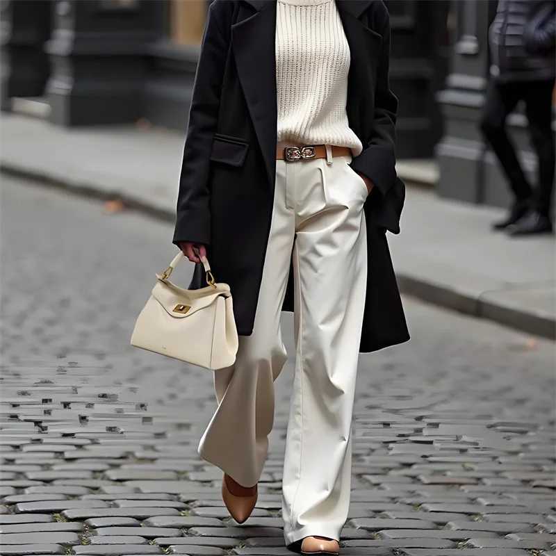 2025 NEW JW PEi Lucia Lock Crossbody Bag Premium Leather Adjustable Strap Versatile handbag Purse Shoulder Bag K251121