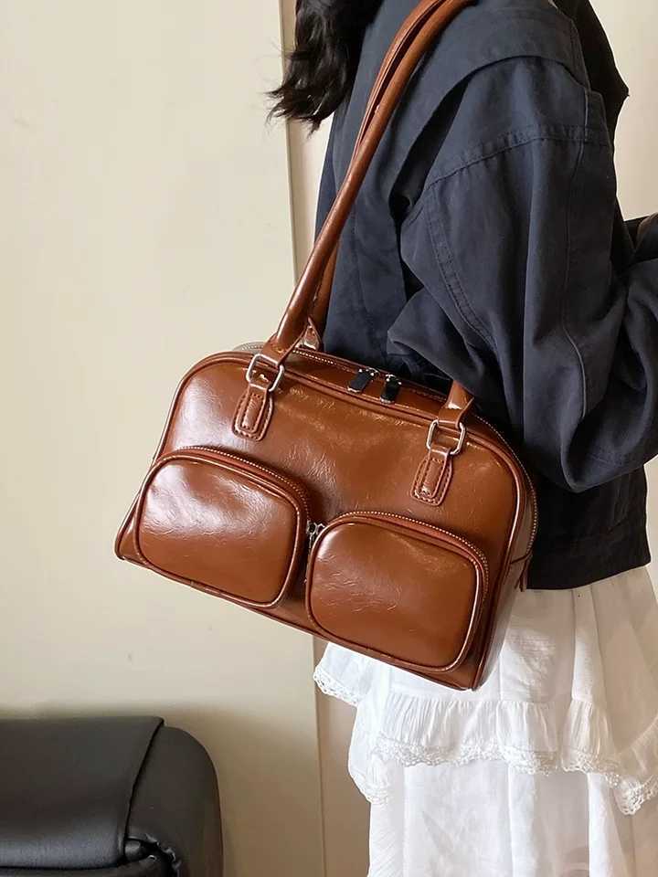 Luxury Brand Bowling Bags For Women Simple Shoulder Bags Ladies Commuting Armpit Totes Bag Versatile Multi pocket Pillow BagsT251122