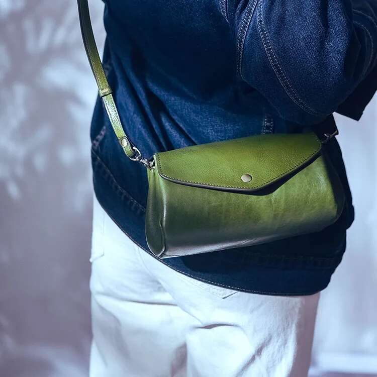Soft Multi Layer Vegetable Tanned Leather Mobile Phone Top Cowhide Hand Made Pure Color Crossbody Bag Bag