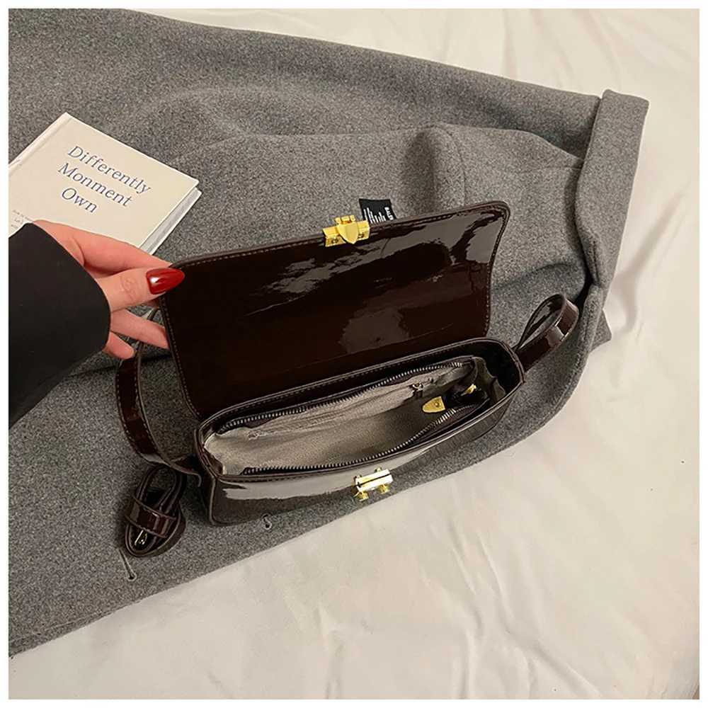 Shining Patent Leather Burgundy Shoulder Bag for Women Communicating Square Crossbody Bag Luxury Designer for Women Communicating Underarm Bag W250421