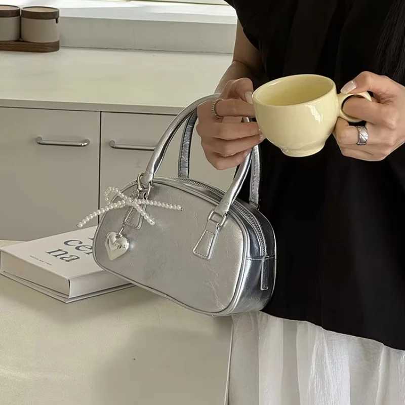 South Korea Handbag 2025 New Arrival Sle Satchel Small Square Bag Female Exquisite and Versatile Crossbody Boston Bowling BagT251122