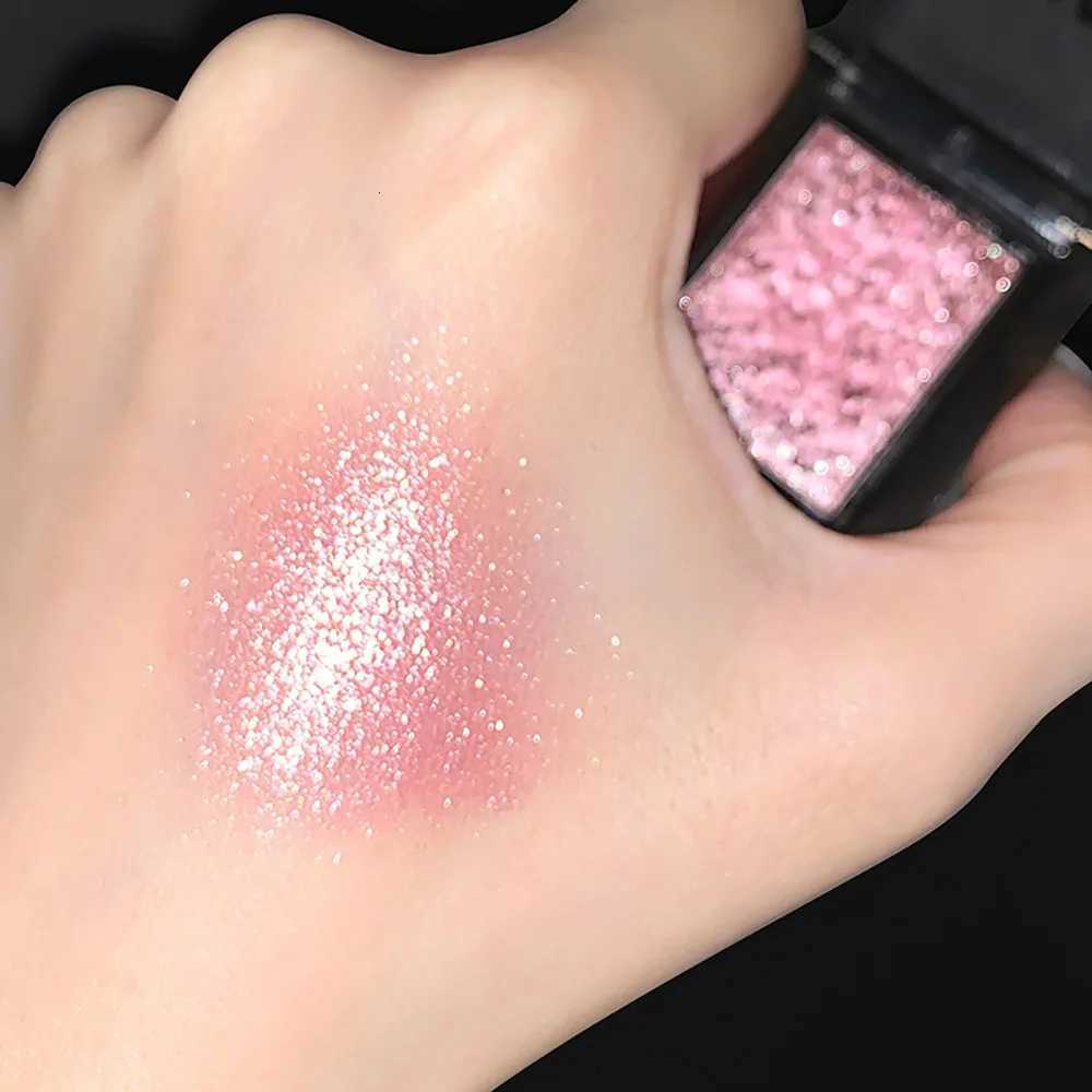 GECOMO Cream Shadow Smoky Eyeshadow Silky Smooth Natural Color Docile And Powder-Free Long-Lasting GlitteringT251122