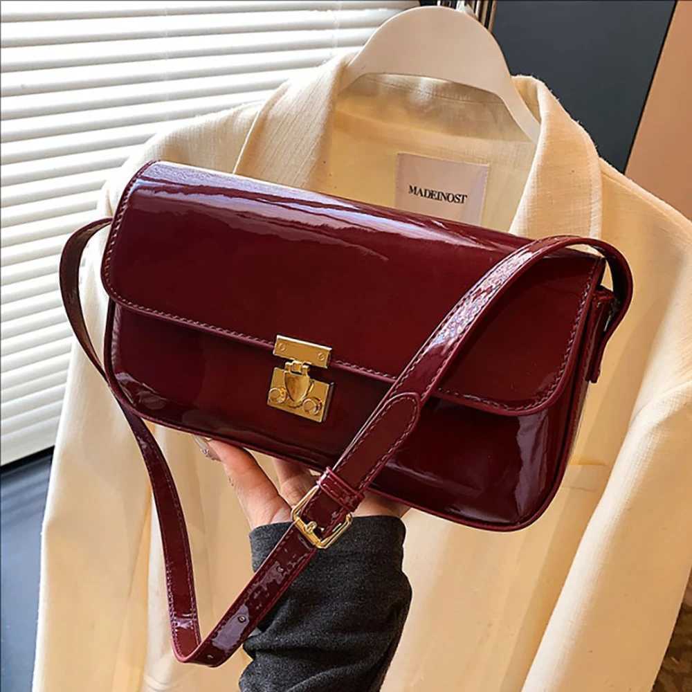 Shining Patent Leather Burgundy Shoulder Bag for Women Communicating Square Crossbody Bag Luxury Designer for Women Communicating Underarm Bag W250421