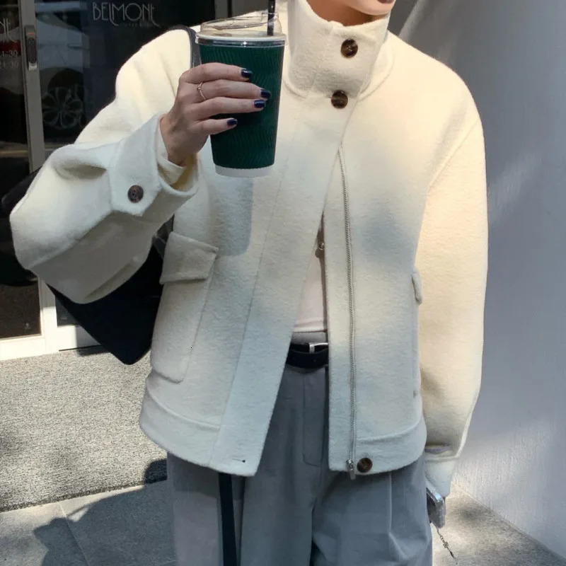 EWQ Elegant Stand Collar n With Zipper And Button Long Sleeve Woolen Short Coat Cardigan Pocket Warm Winter Jacket 251112