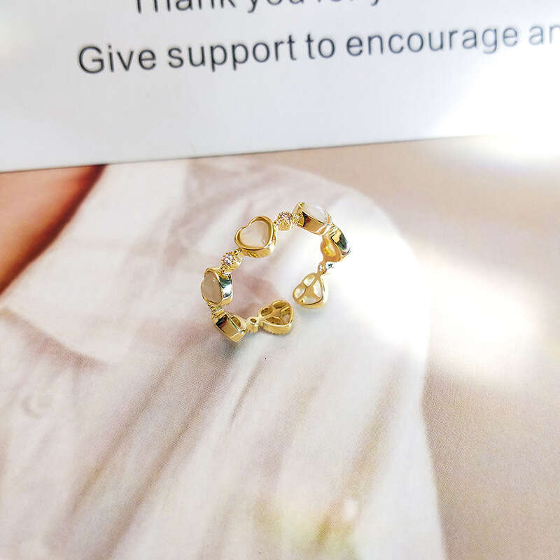 Small niche design heart women's light luxury fashion trend, open mouth ring, cold style, versatile index finger ring