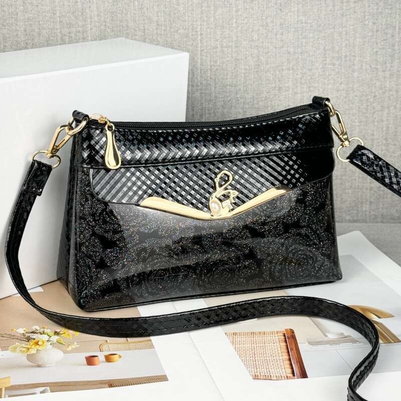 Guangzhou Women's Bag 2024 New Fashionable Crossbody Shoulder Middle-Aged Mother Bag, Dinner Wallet