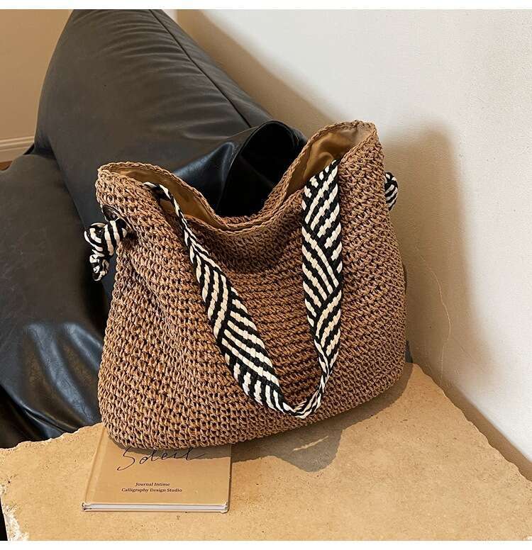 Ins Style Resort Beach Bag Large Capacity Grass For Women S Summer New Lazy Style Single Shoulder Commuting Tote Beach Vacation Woven Bag KQ