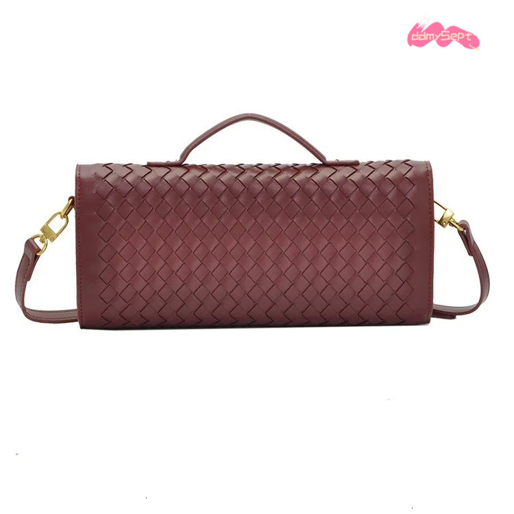 Handmade Leather Cross Body Handbag, Solid Color Square Shoulder Bag for Women, Everyday Use ddmysept