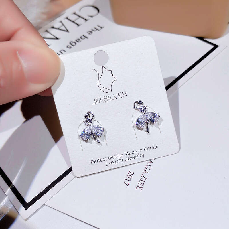 Earstuds, women's sier needles, temperament, Korean ear clips, ballet design sense, internet famous earrings, 2025 new earring trend