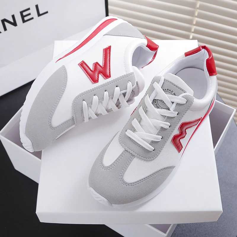Seasonal new womens flat shoes oversized casual sports shoes running tennis low top lace up womens shoes Y250422