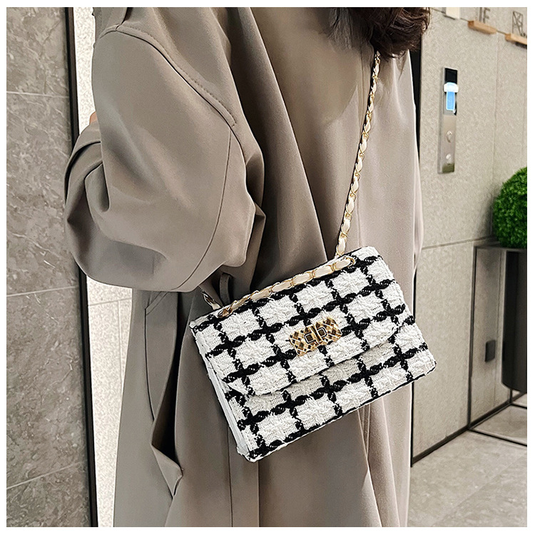 Cross-border 2025 new shoulder bag saddle bag women's fashion trend chain bag texture plaid messenger square bag
