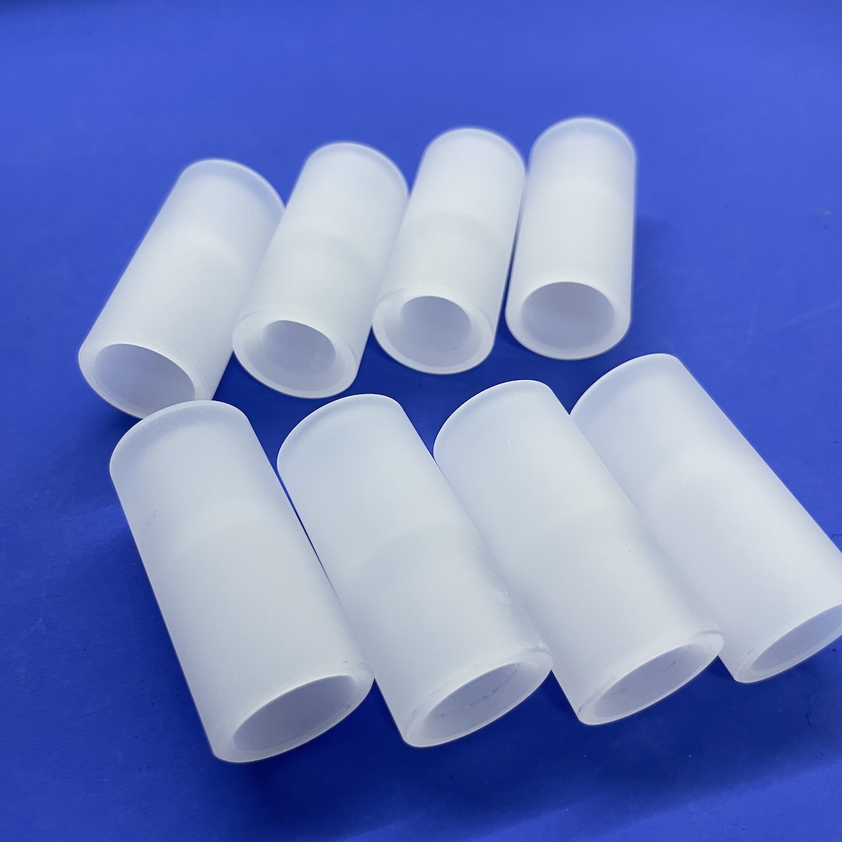 Tube givré en verre de quartz de silice fondue Cuarzo personnalisé Tube de quartz blanc laiteux à haute température Tube de silice fondue