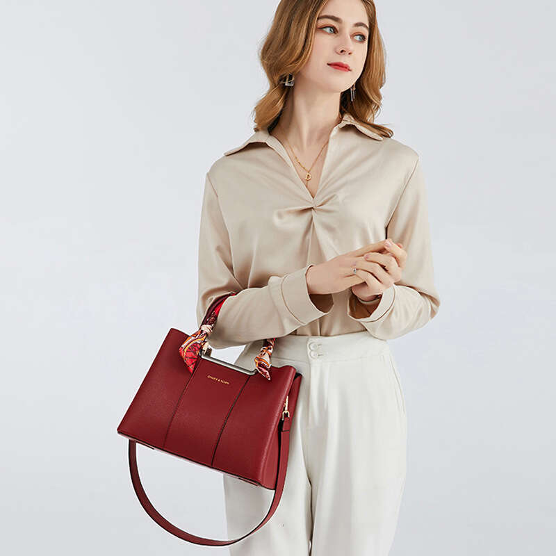 Mom S New Large Capacity Light Luxury Handbag Red Tote Wedding Crossbody Bag