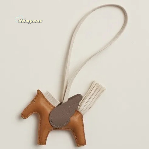 Handmade Little Pegasus Bag Charm Sheepskin Hand-sewn High-end Rodeo Pony Pendant Keychain Car Hanging Decoration ddmynov