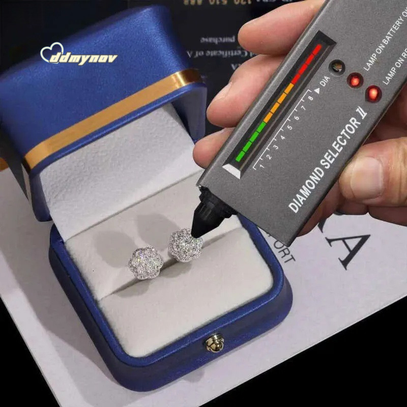 Elegant Dazzg Trendy wer 10MM Moissanite Dia Ear Studs For Men Women 925 silver Hip Hop Jewelry Fine Earrings ddmynov