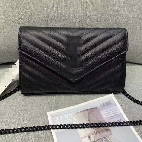 Classic European and American Fashion Single Shoulder Handbag Women's Chain Bag