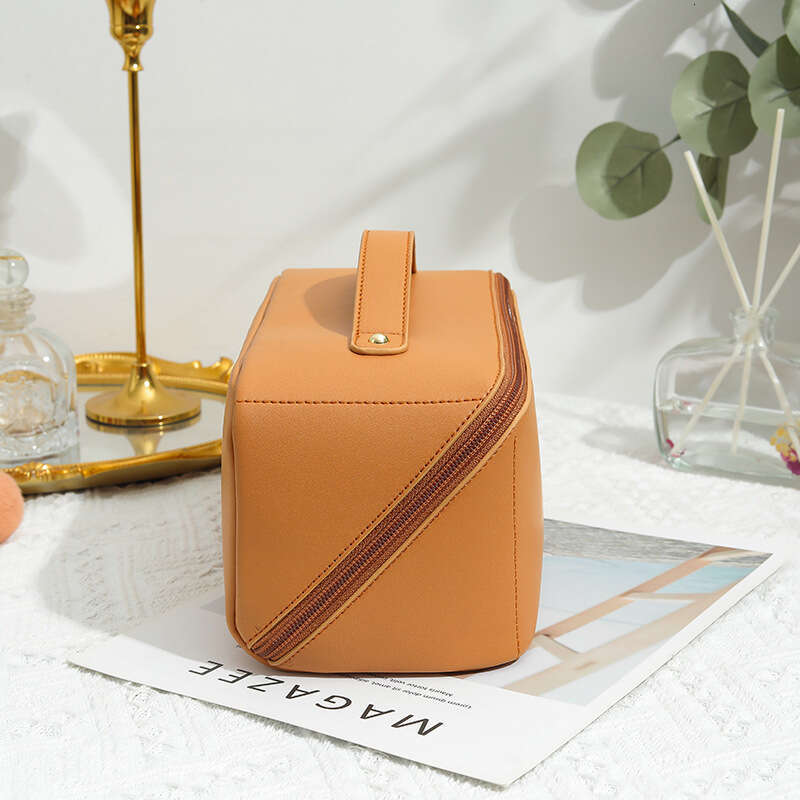 Handheld Makeup Ins Premium Organ PU Pillow Travel Storage Large Capacity Toilet Women's Bag