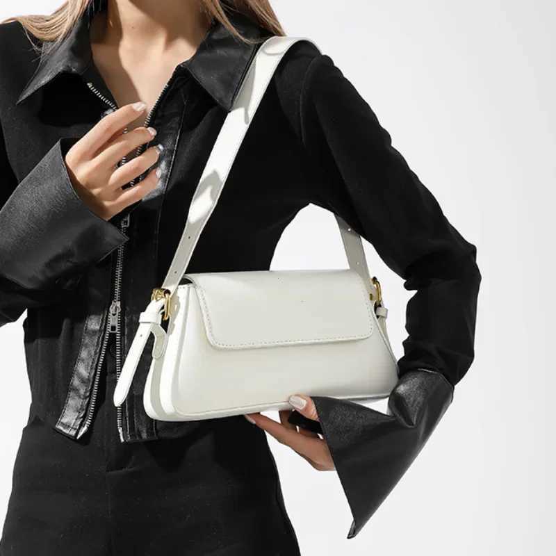 Retro Solid Color Shoulder Bags for Women 2024 Winter PU Leather Lady Underarm Bag Vintage Handbags and Purse Daily BagXJ250508