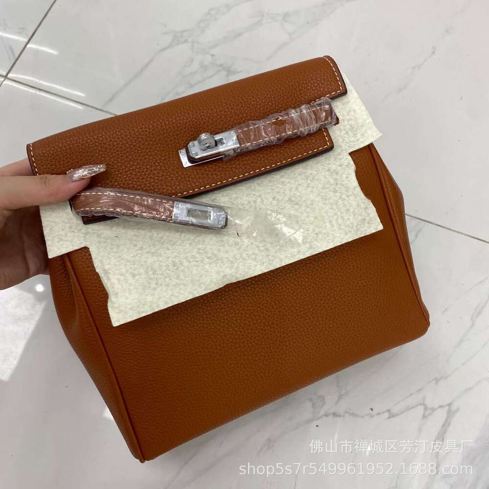 Elegant Silver-Buckled Luxury Tote: Spacious Ladies' Shoulder/Satchel Crafted from Durable Real Cowhide