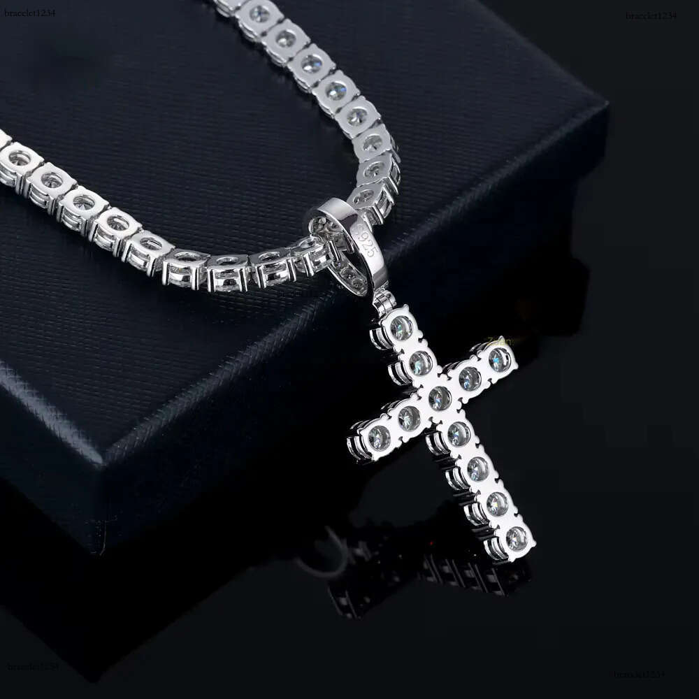 Hip Hop Dias Custom Necklace D VVS Moissanite Pendant With Women Men