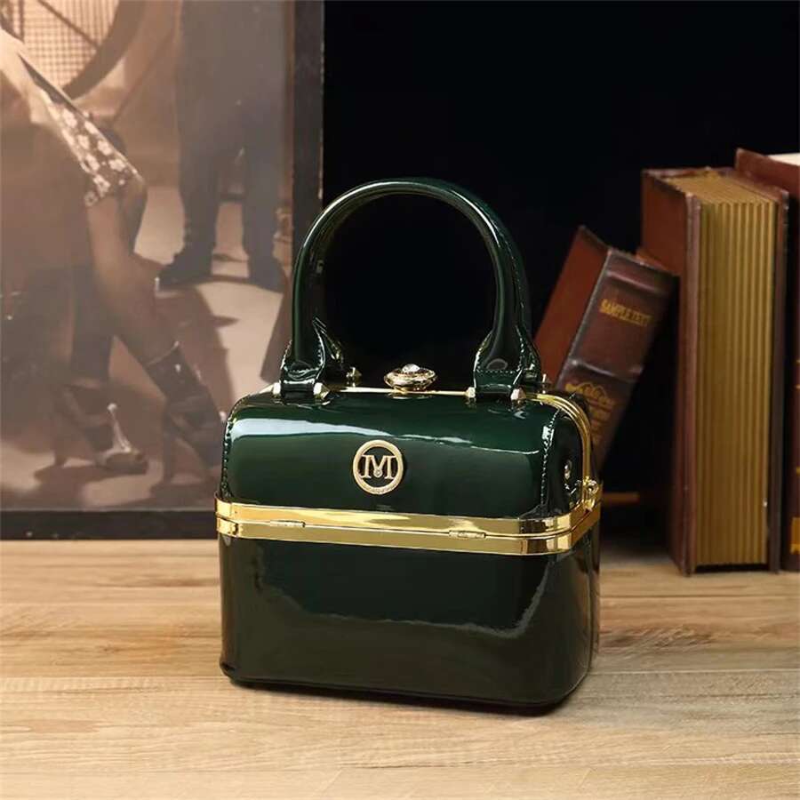 New Minimalist And Fashionable Small Handbag, High-End Carriage Crossbody Bag, Portable Box Bag Fashion Crossbody Bags Ladies'