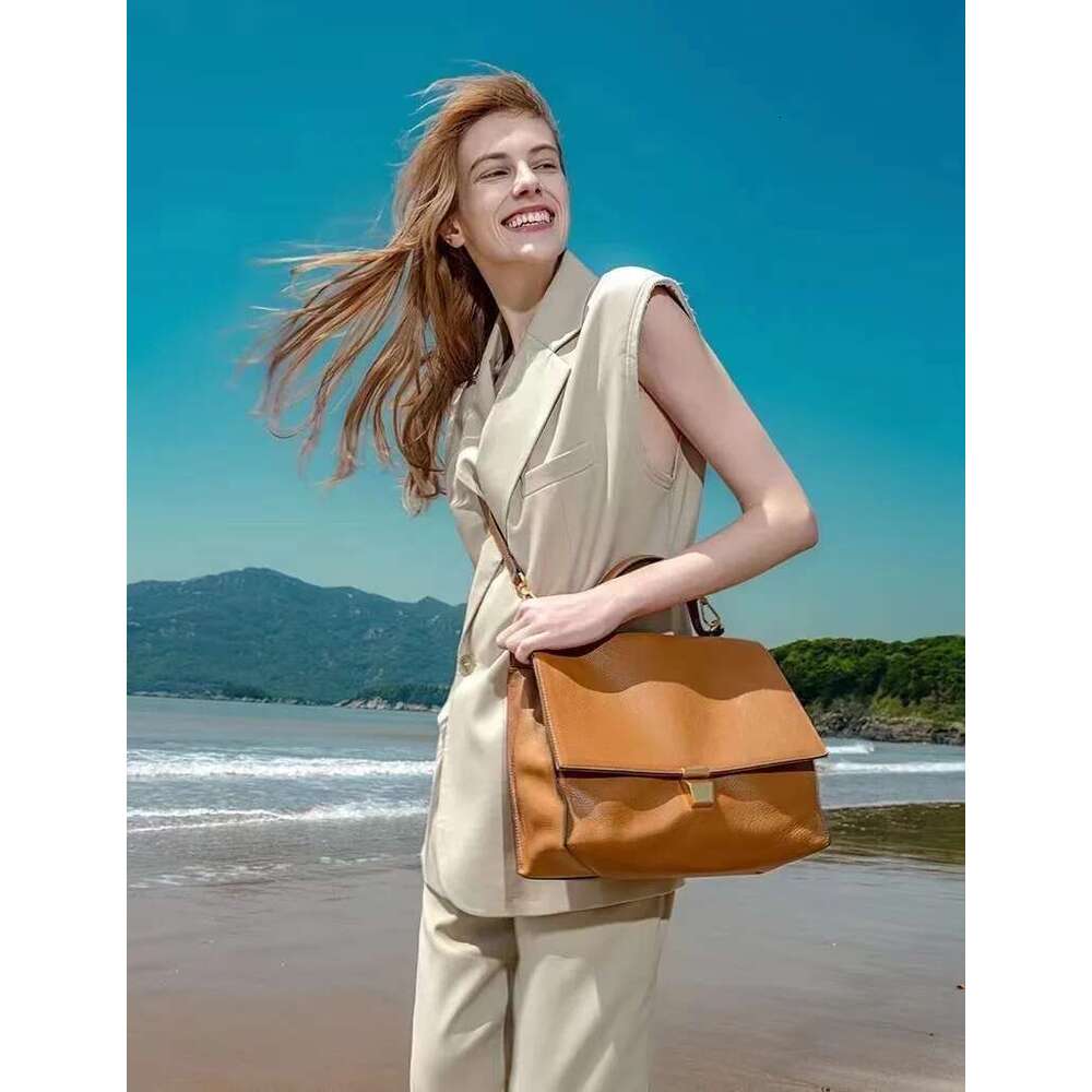 New Leather Fashionable Women's Large Size, Temperament Doctor's Bag, Crossbody One Shoulder Handbag For Women Designer's bag Designer&