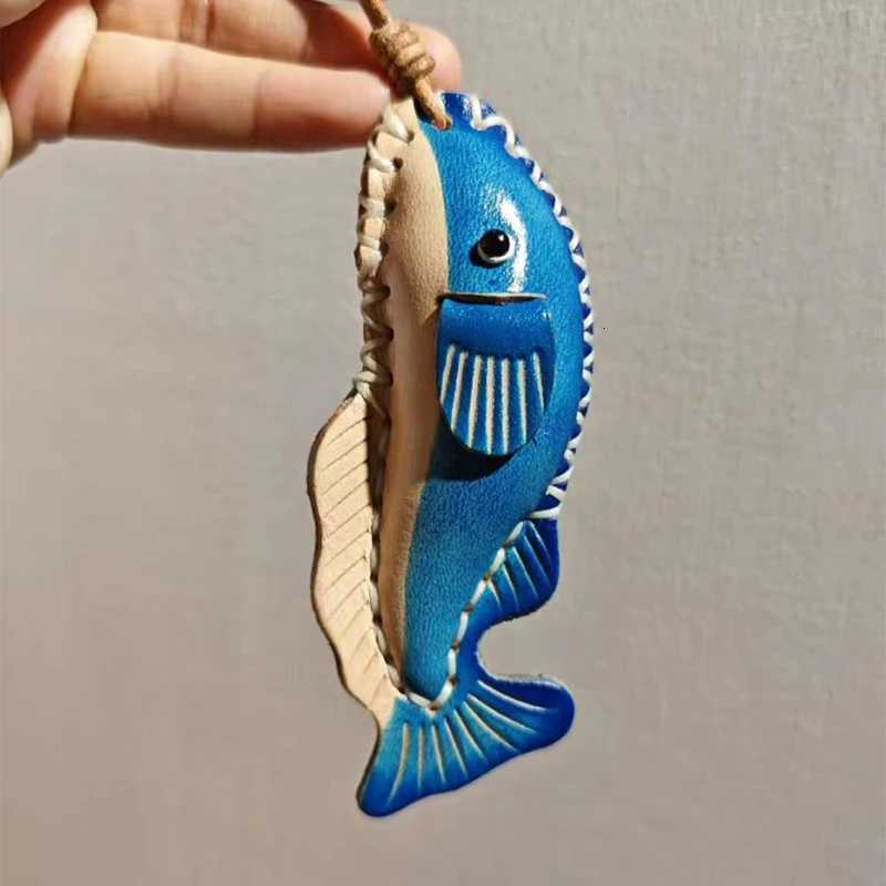 Cute Fish Keychain Genuine Leather Bag Pendant Womens Bag Decor Accessories Lucky Fish Charm Hanging Ornament Gift For Her/him Z251120