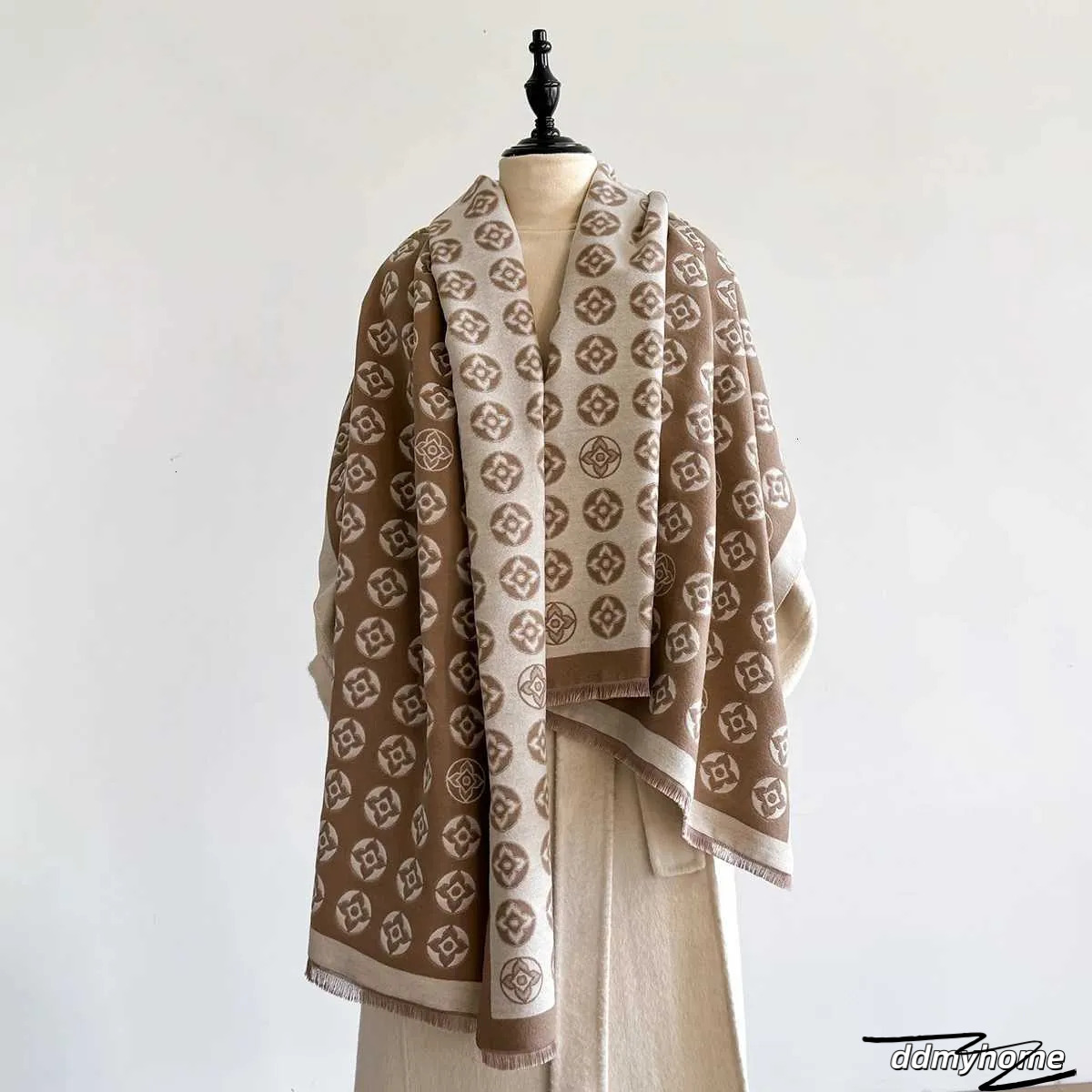 Luxury Winter Scarf… - image