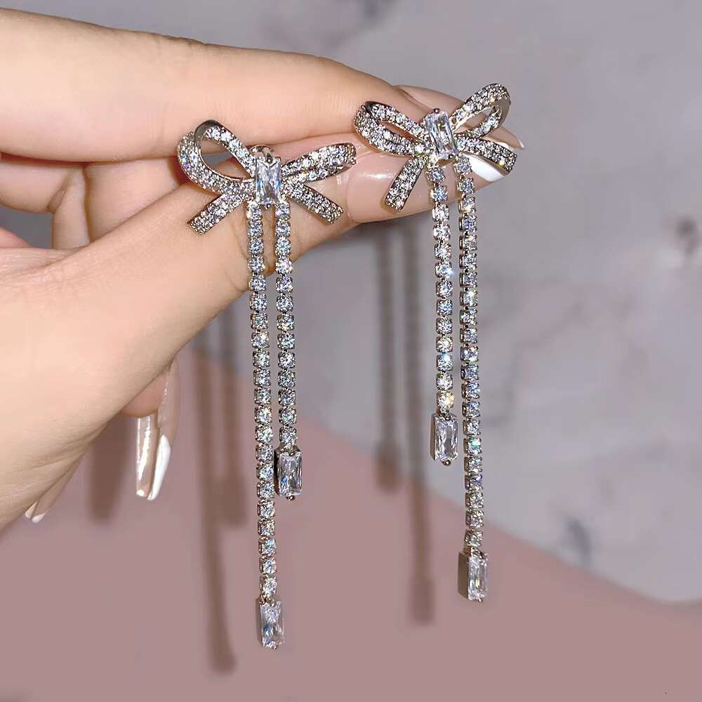 Hot Sale Designer Cubic Moissaniteia Drop Earrings 18k Gold Plated Tassel Butterfly Stud Earrings for Women